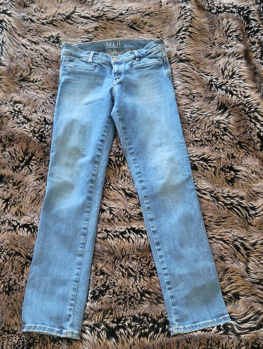 Mih Women's Straight-Leg Jeans in Light Blue Wash